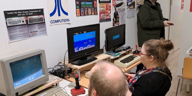 Kallion tietokonemuseo toiminnassa (Helsinki 2025)